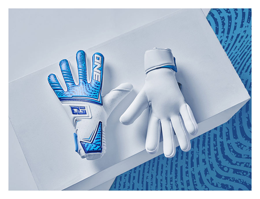 ONE Wave Pack Goalkeeper Gloves Cyclone Aqua Pack