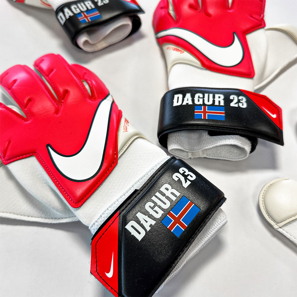 Nike id outlet gloves